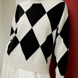 LILY SILK Elegant Black and White Argyle Turtleneck Sweater